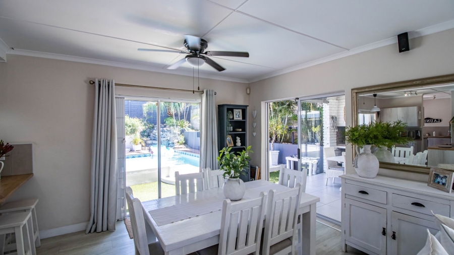 4 Bedroom Property for Sale in Beacon Bay Eastern Cape